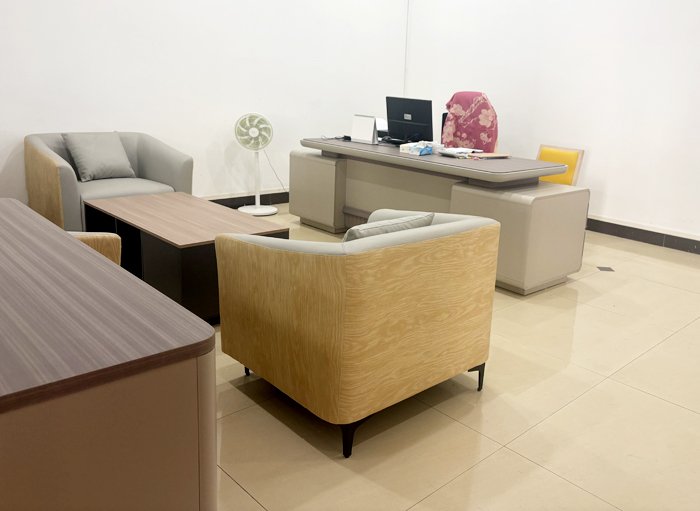 办公区域及展厅